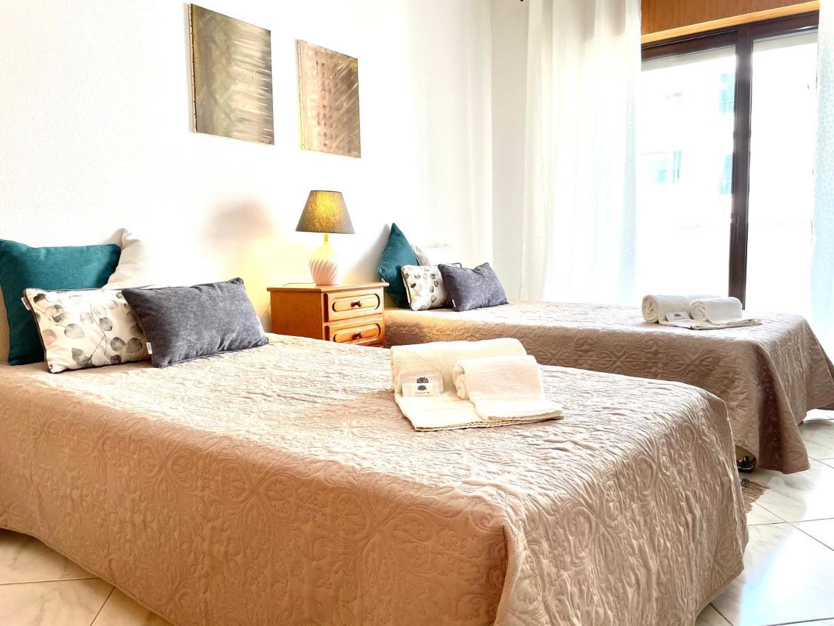 Atlantico View - Beach Front - Quarteira Luaran gambar
