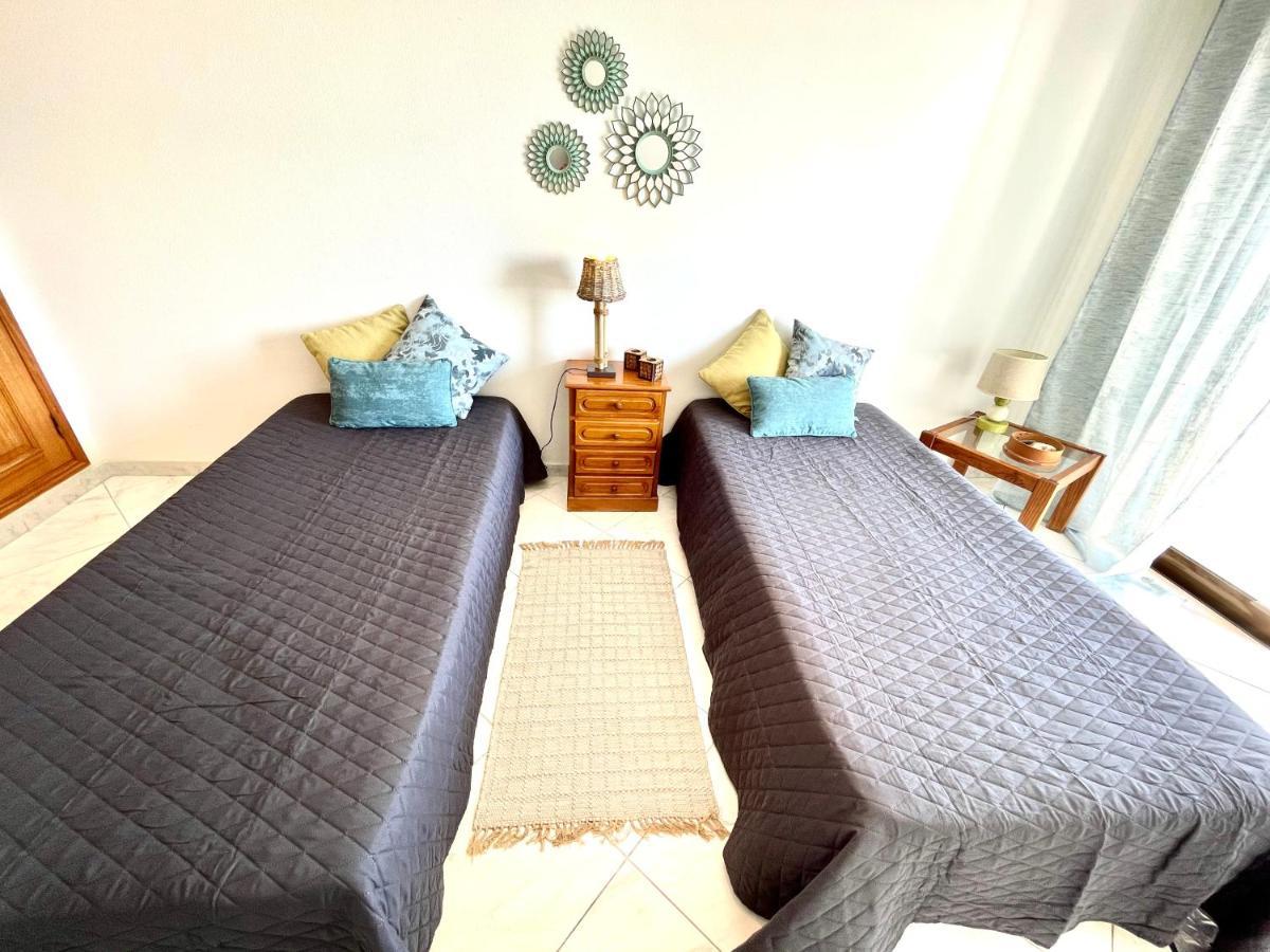 Atlantico View - Beach Front - Quarteira Luaran gambar