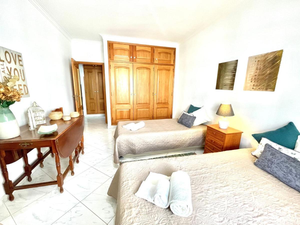 Atlantico View - Beach Front - Quarteira Luaran gambar