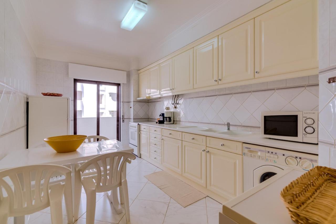 Atlantico View - Beach Front - Quarteira Luaran gambar
